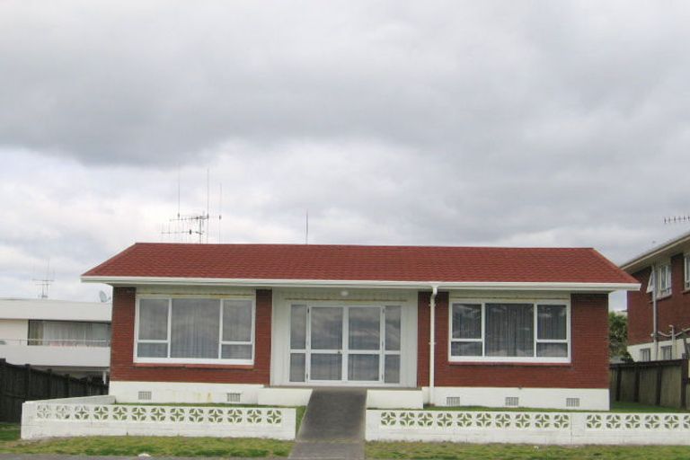 Photo of property in 147b Marine Parade, Mount Maunganui, 3116