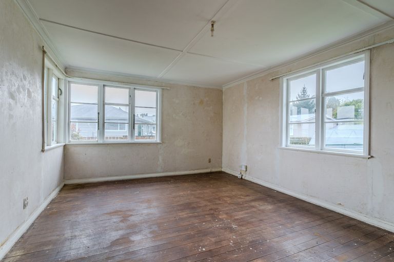 Photo of property in 44 Brighton Road, Green Island, Dunedin, 9018