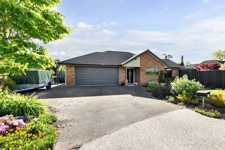 Photo of property in 13 Edwin Chambers Drive, Motueka, 7120