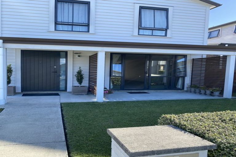 Photo of property in 66 Kaimoana Street, Weymouth, Auckland, 2103