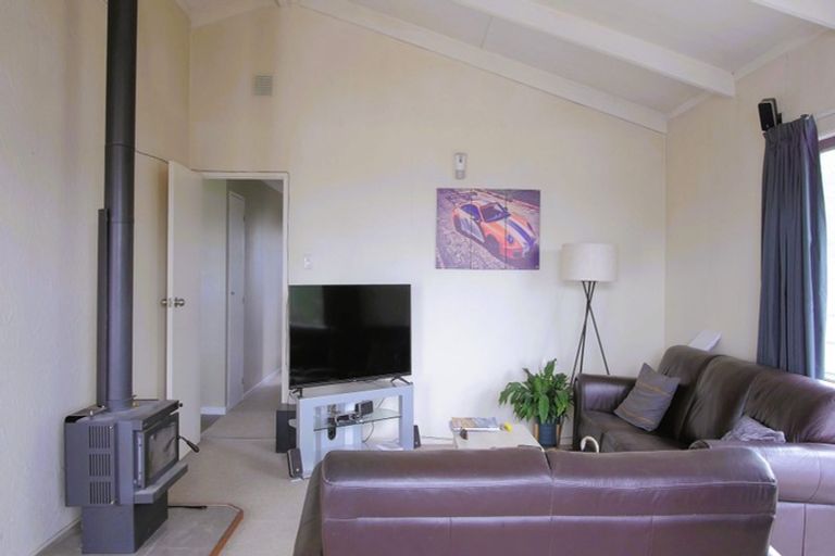 Photo of property in 17a Ngareta Street, Marton, 4710