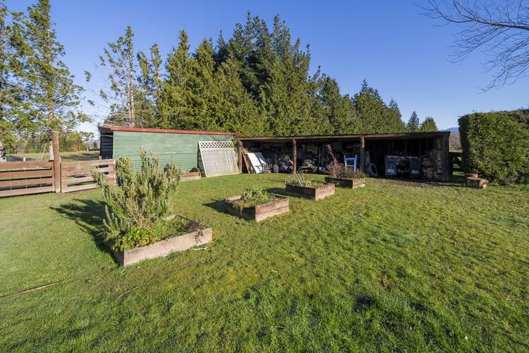 Photo of property in 112 Pasture Street, Lumsden, 9730