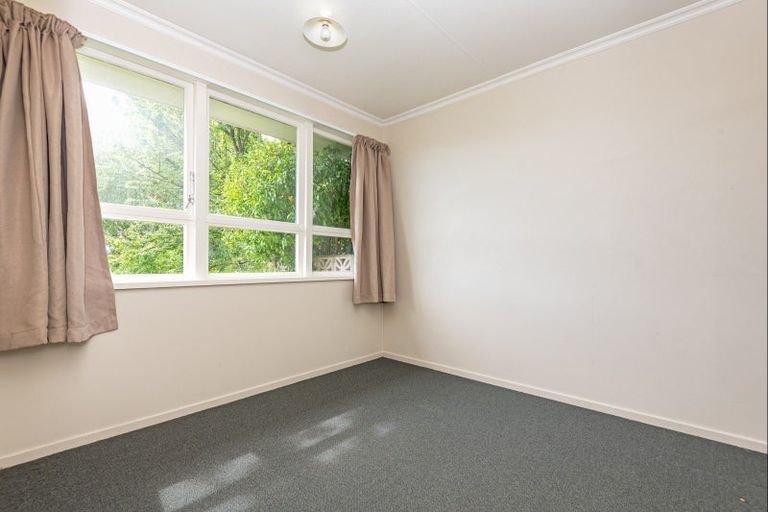 Photo of property in 4 Clutha Place, Westbrook, Palmerston North, 4412