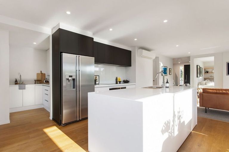 Photo of property in 90c Bryndwr Road, Bryndwr, Christchurch, 8052