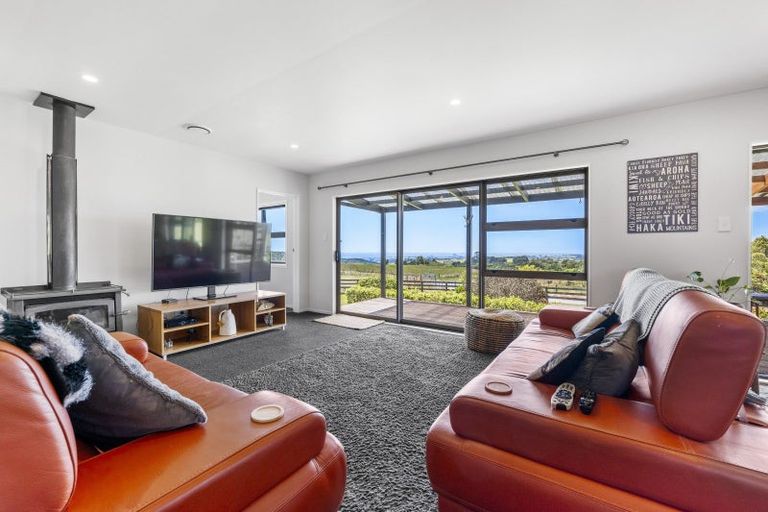 Photo of property in 415 Kirihau Road, Koru, New Plymouth, 4374