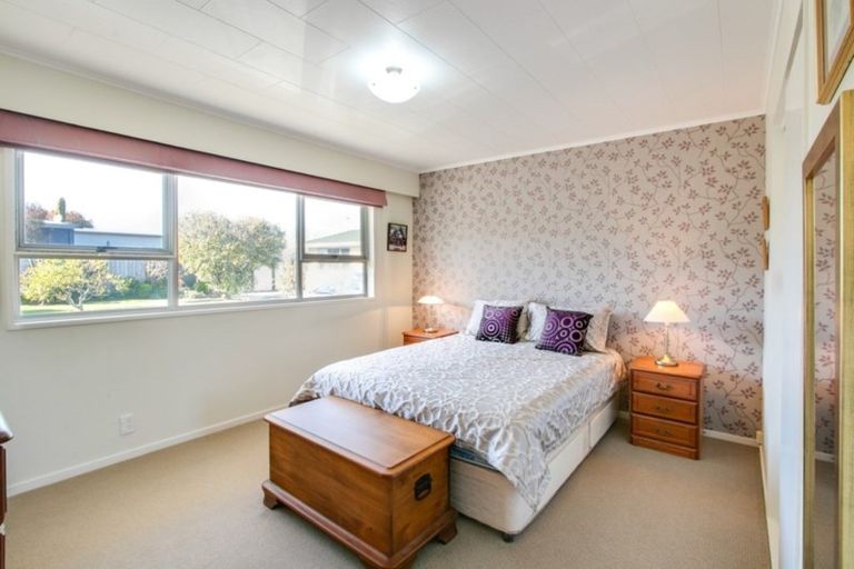 Photo of property in 3/11 Church Road, Taradale, Napier, 4112