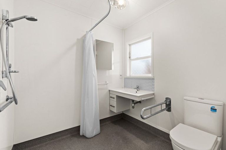 Photo of property in 38a Taradale Road, Marewa, Napier, 4110