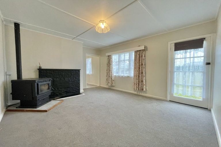 Photo of property in 22 Esk Crescent, Tokoroa, 3420