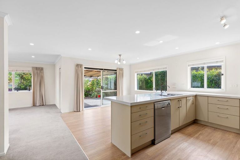 Photo of property in 7 Delta Close, Pyes Pa, Tauranga, 3112