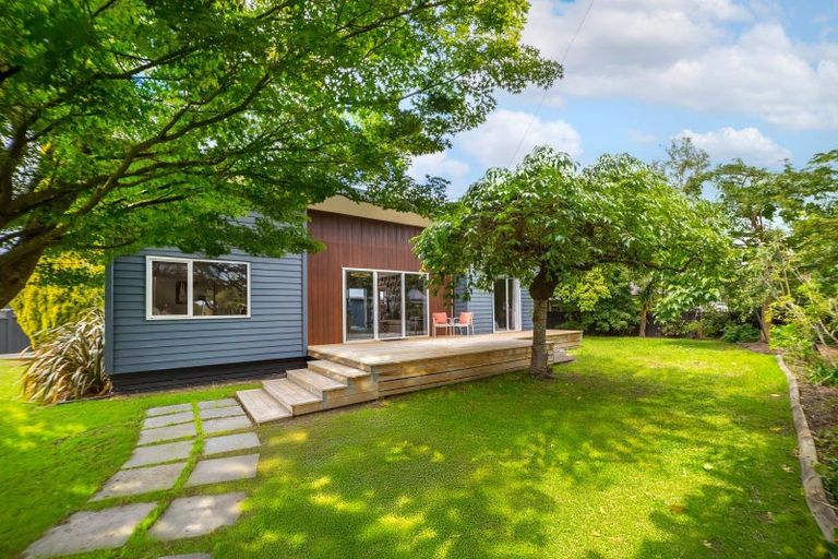 Photo of property in 8 Mahupuku Street, Greytown, 5712