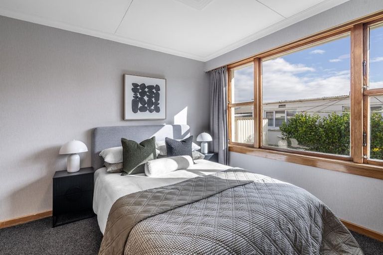 Photo of property in 1 Crombie Street, Gore, 9710