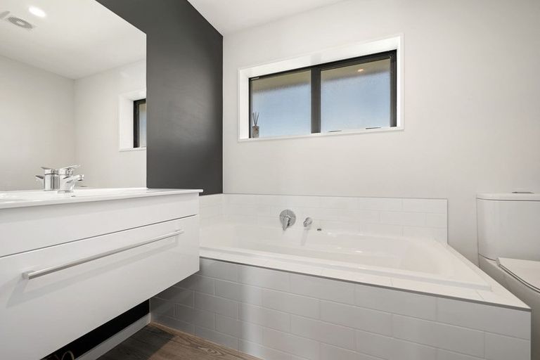 Photo of property in 1 Cloverlea Court, Rolleston, 7614