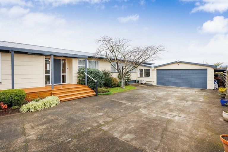 Photo of property in 644 Featherston Street, Roslyn, Palmerston North, 4414