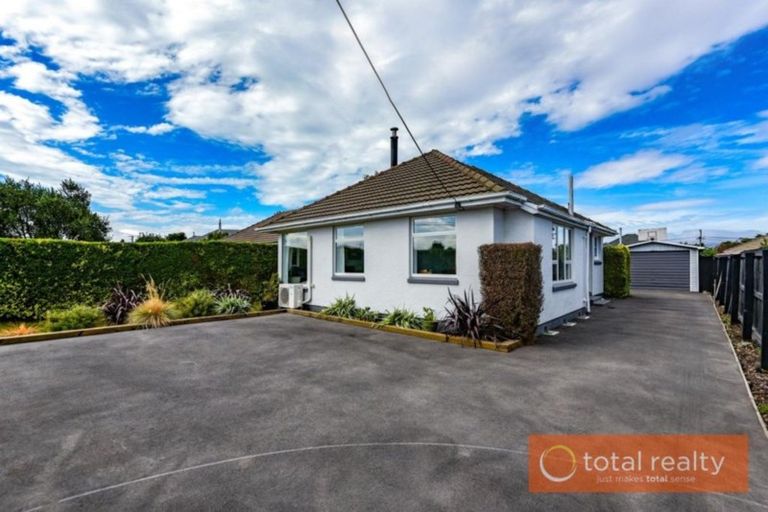 Photo of property in 95 Springs Road, Hornby, Christchurch, 8042