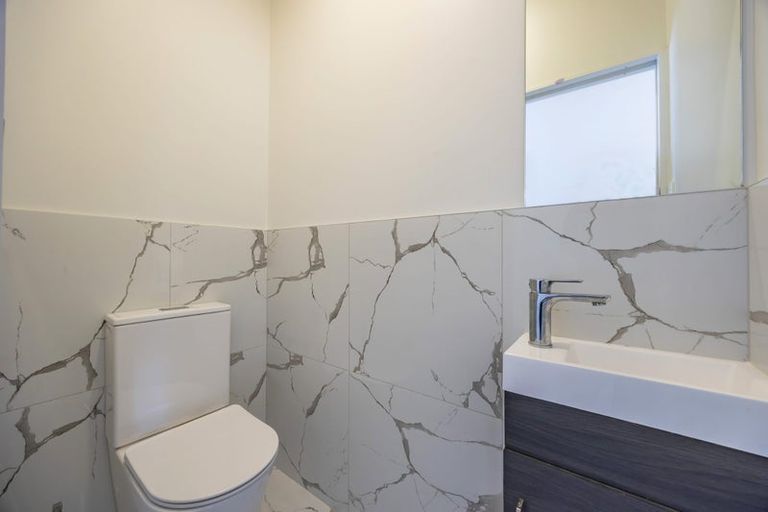 Photo of property in 51b Glendene Avenue, Glendene, Auckland, 0602