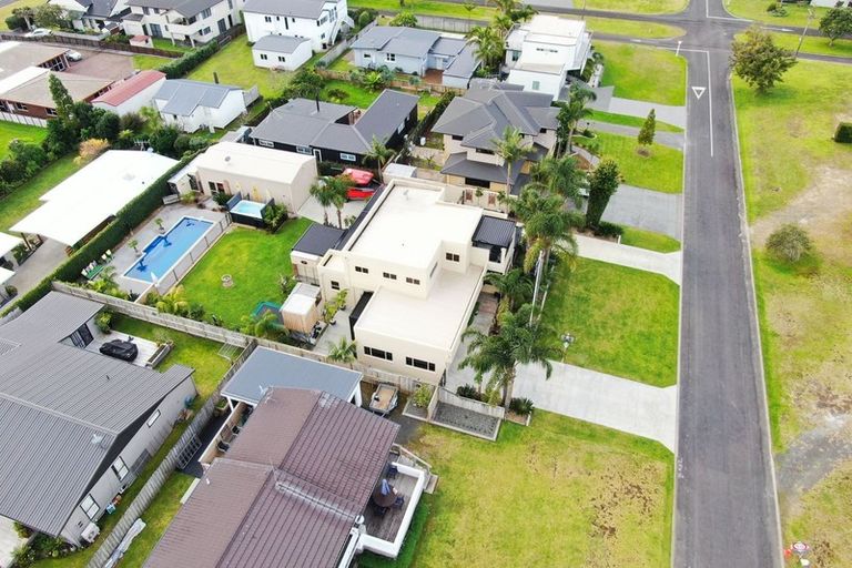 Photo of property in 101 Leighton Road, Whangamata, 3620