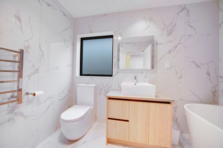 Photo of property in 71 Kairakau Street, Papakura, 2110