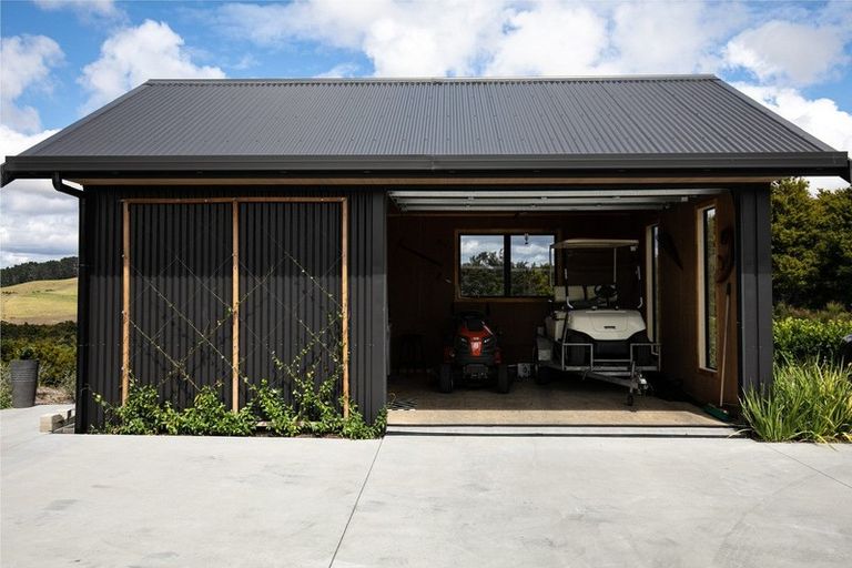 Photo of property in 30 Pigeon Berry Lane, Mangawhai, 0573