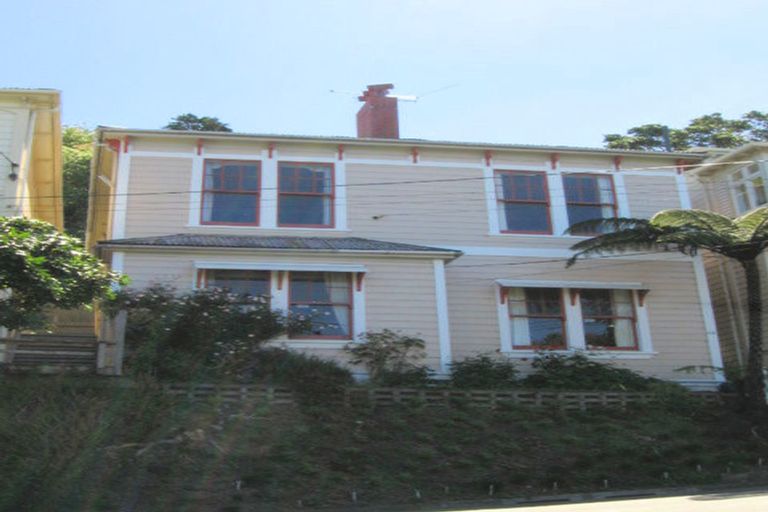 Photo of property in 52 Salamanca Road, Kelburn, Wellington, 6012
