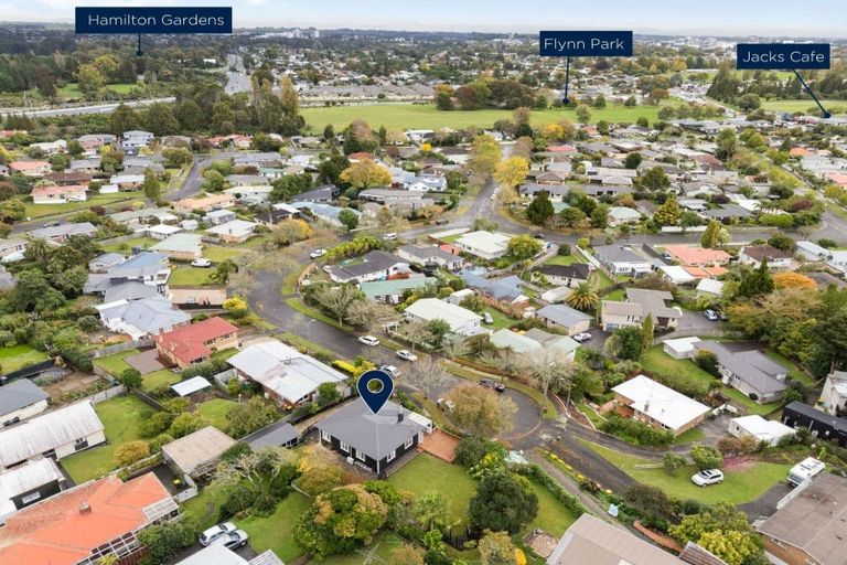 Photo of property in 24 Sutton Crescent, Hillcrest, Hamilton, 3216