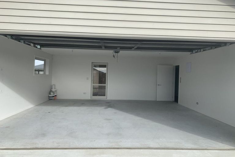 Photo of property in 18 Miskell Street, Pegasus, 7612