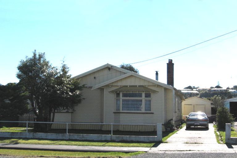 Photo of property in 112 Park Street, Hokitika, 7810