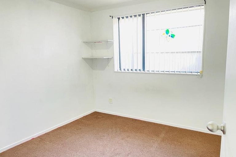 Photo of property in 11 Marblewood Grove, Pukekohe, 2120