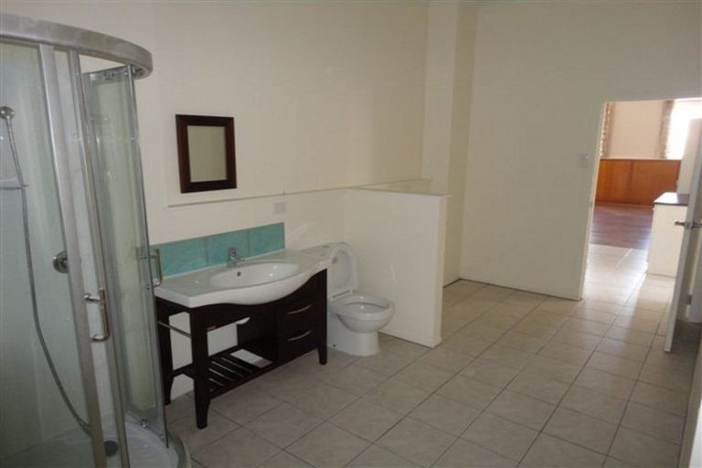 Photo of property in 69 Princes Street, Hawera, 4610