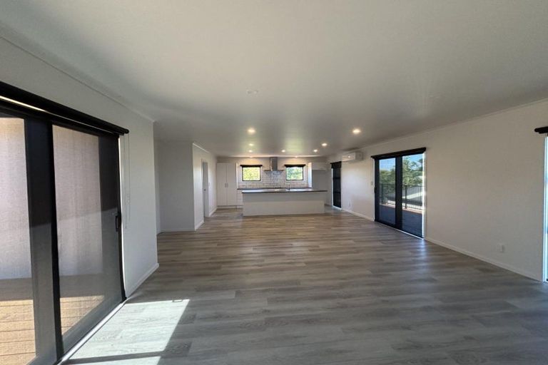 Photo of property in 12 Maxwell Avenue, Durie Hill, Whanganui, 4500