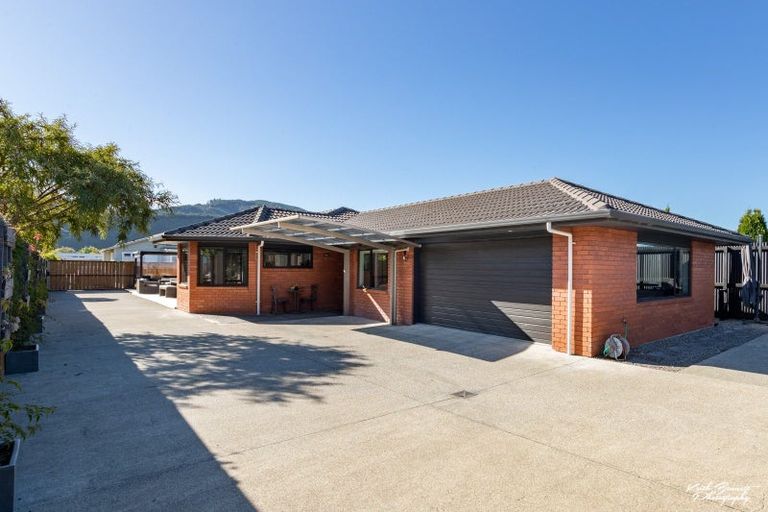 Photo of property in 258a Fergusson Drive, Heretaunga, Upper Hutt, 5018