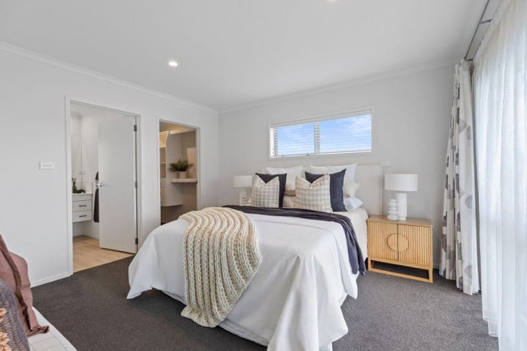 Photo of property in 10 Rochfort Crescent, Pyes Pa, Tauranga, 3112