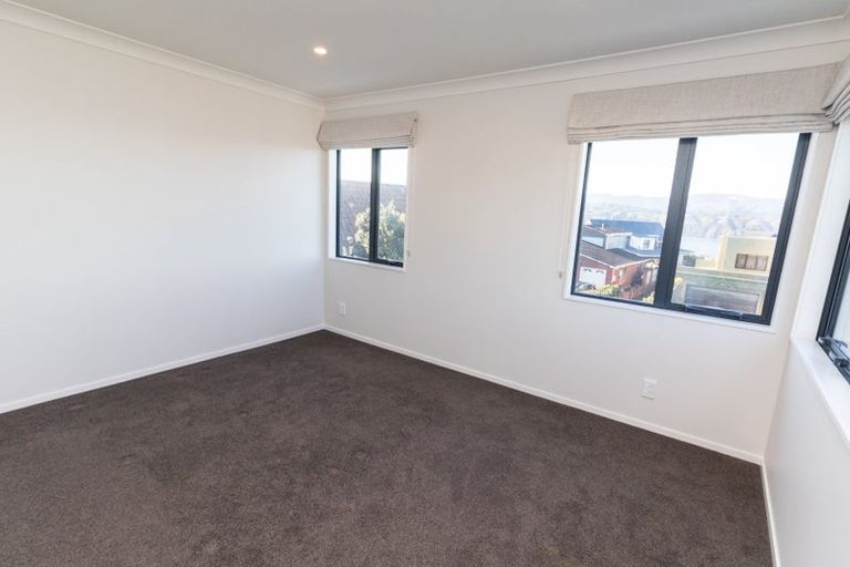 Photo of property in 12 Bowes Crescent, Strathmore Park, Wellington, 6022