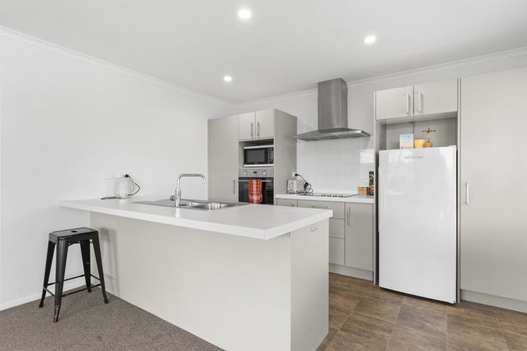Photo of property in 40 Excelsa Place, Papamoa Beach, Papamoa, 3118