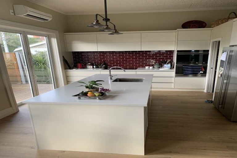 Photo of property in 24 Cranston Street, Andersons Bay, Dunedin, 9013