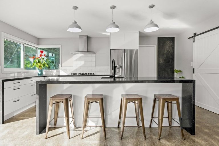 Photo of property in 8 Rochfort Road, Havelock North, 4130