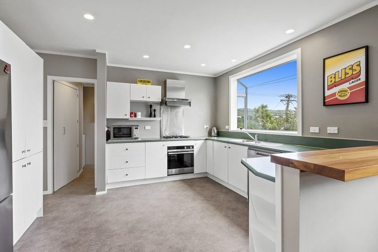 Photo of property in 36 Kaihuia Street, Northland, Wellington, 6012