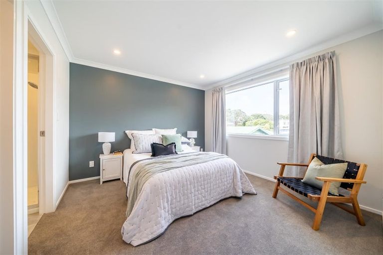 Photo of property in 44c Phillip Street, Johnsonville, Wellington, 6037