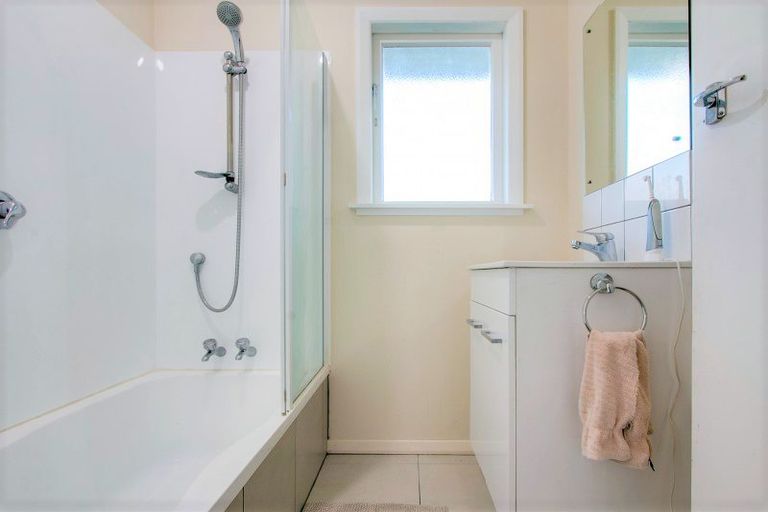 Photo of property in 41 Masefield Avenue, Maraenui, Napier, 4110