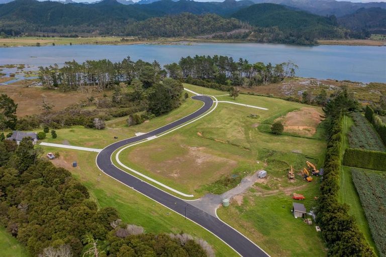 Photo of property in 26 North Ridge Drive, Pauanui, 3579