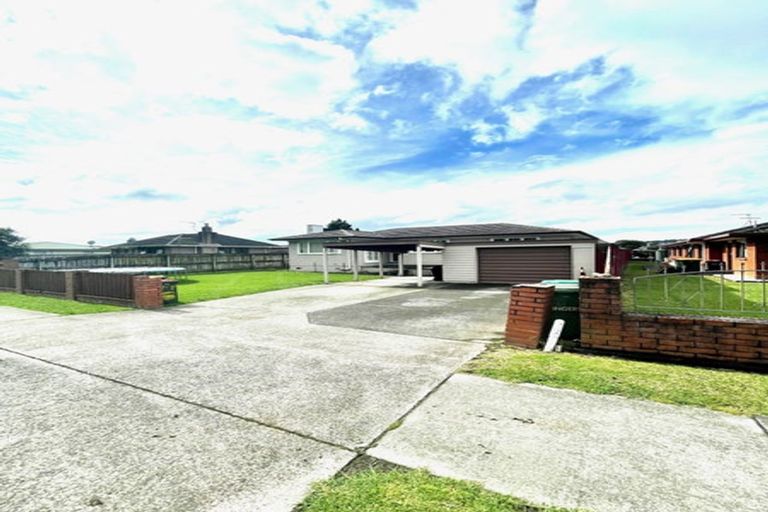 Photo of property in 18 Hunua Road, Papakura, 2110