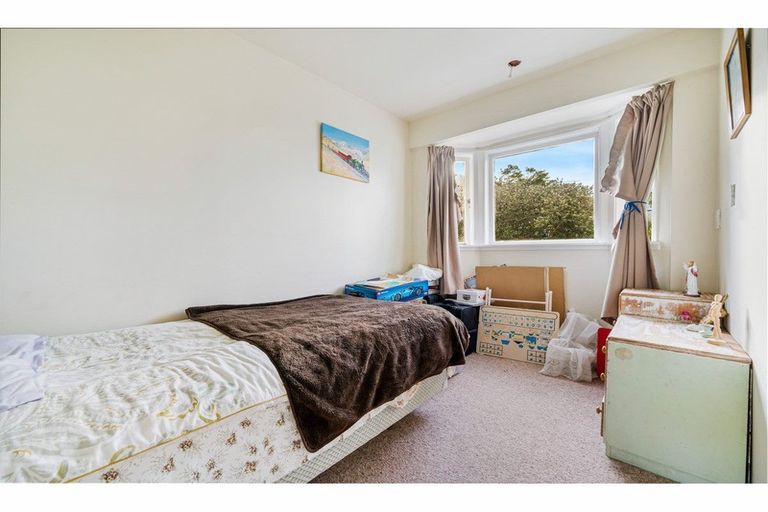 Photo of property in 14a South Lynn Road, Titirangi, Auckland, 0604