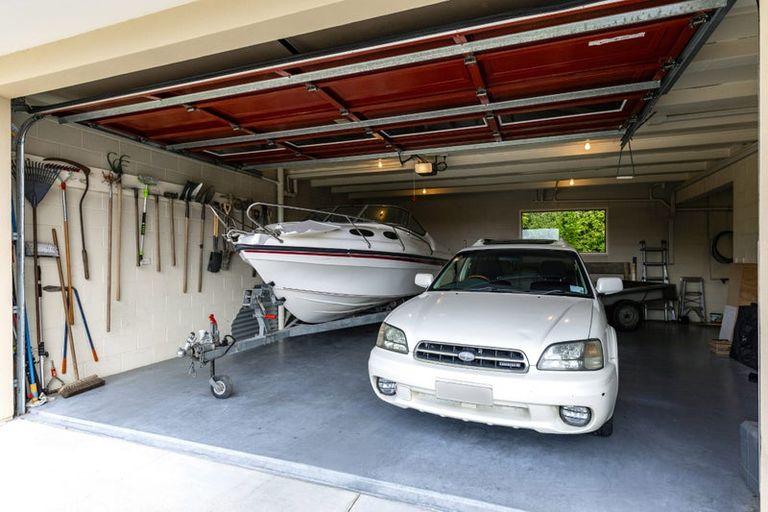 Photo of property in 14 Moana View Road, Waikawa, Picton, 7220