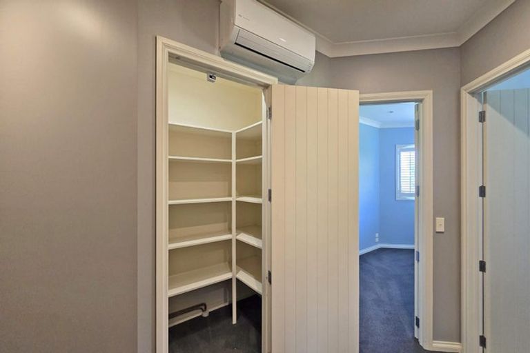 Photo of property in 72 Kent Terrace, Taradale, Napier, 4112