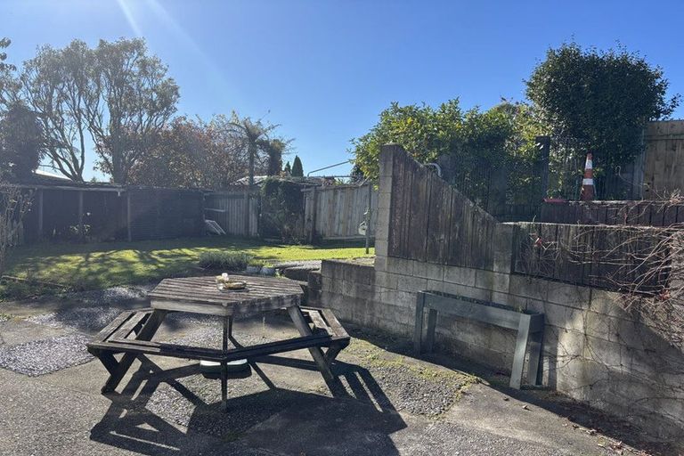 Photo of property in 4 Karaka Place, Tokoroa, 3420