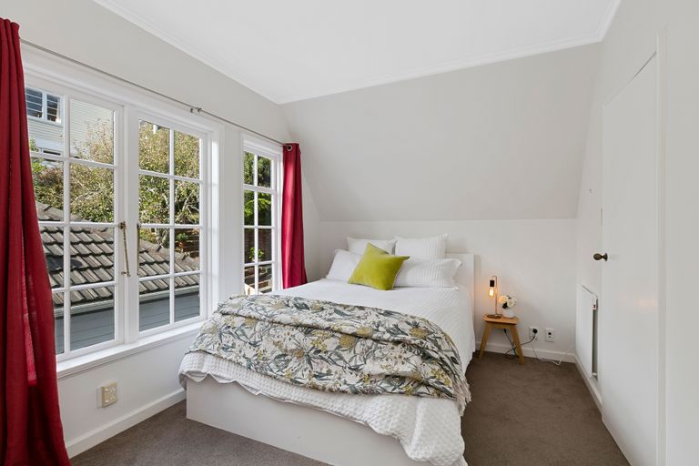 Photo of property in 14 Blakey Avenue, Karori, Wellington, 6012