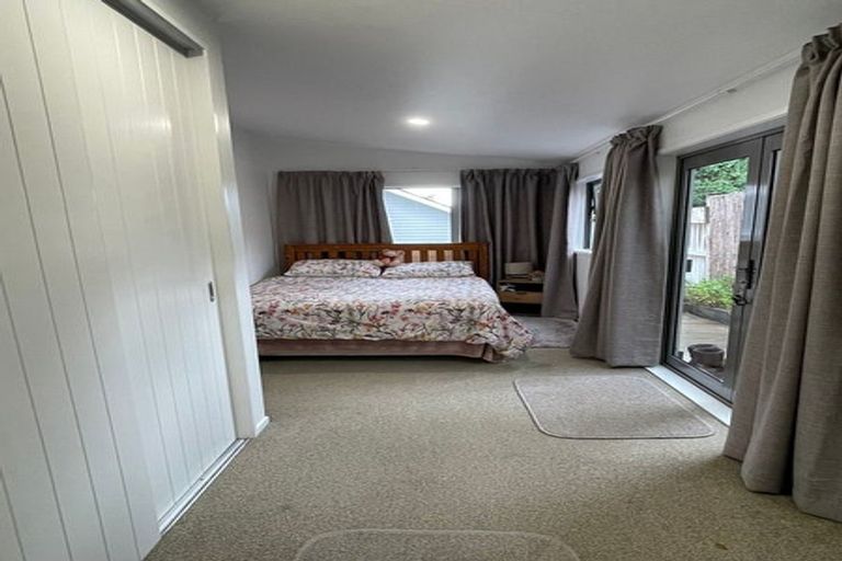 Photo of property in 65 Te Wharau Drive, Greenhithe, Auckland, 0632