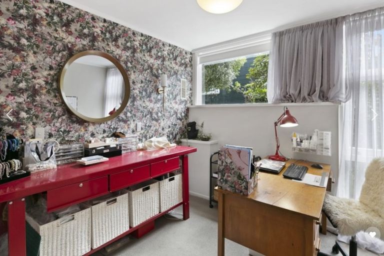 Photo of property in 15 Oban Street, Wadestown, Wellington, 6012