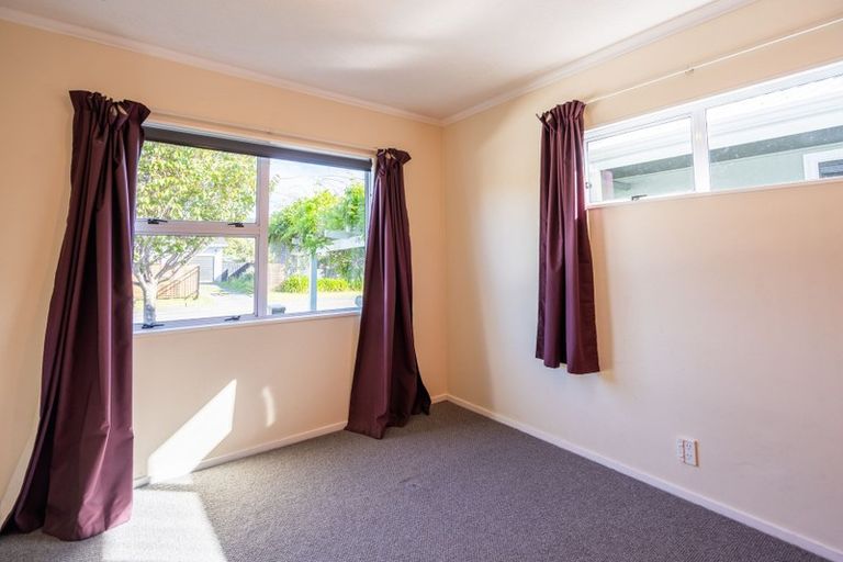 Photo of property in 26 Linwood Drive, Paraparaumu, 5032