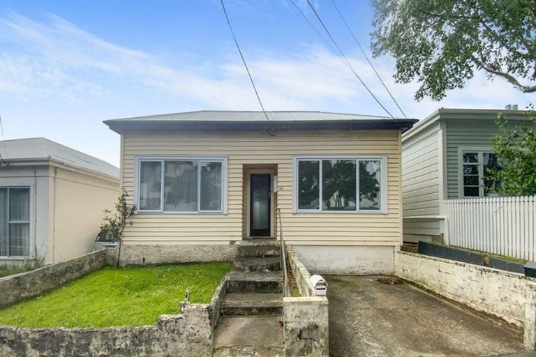Photo of property in 63 Constable Street, Newtown, Wellington, 6021
