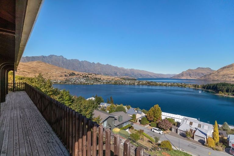 Photo of property in 11 Longwood Place, Queenstown, 9300